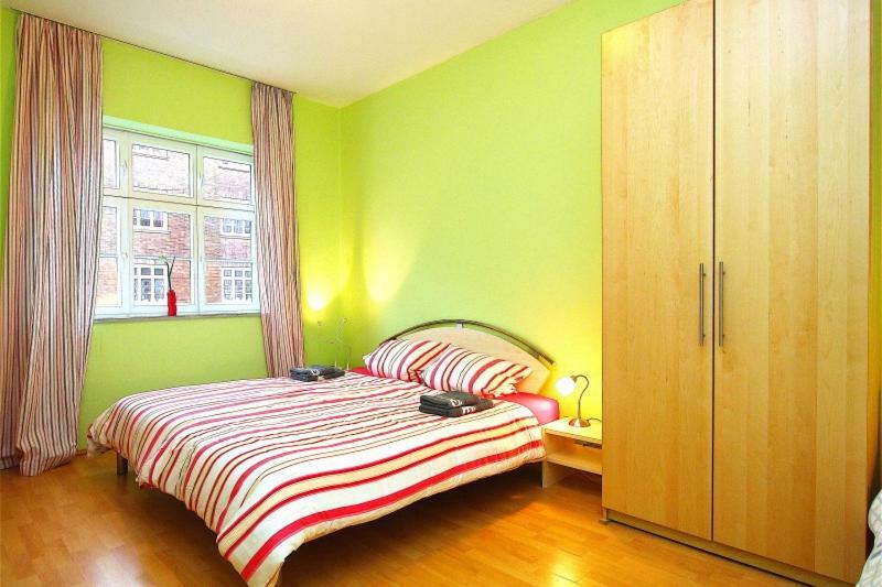 Private Room Hannover Ngoại thất bức ảnh